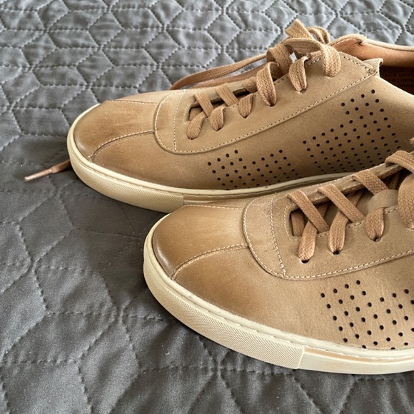 SHOES MEN'S  ( BROTHERS UNITED ) SIZE 8.5 Luxury Lace Up Perf DetailS - Picture 9 of 11